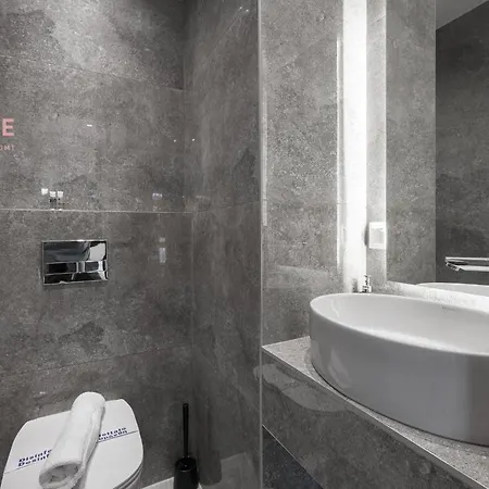 Ocra, Nilie Hospitality Mgmt * Thessaloniki
